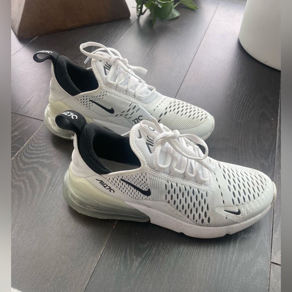 Air Max 270